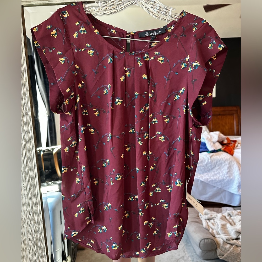 Alice Blue Burgundy Floral Cap-Sleeve Blouse